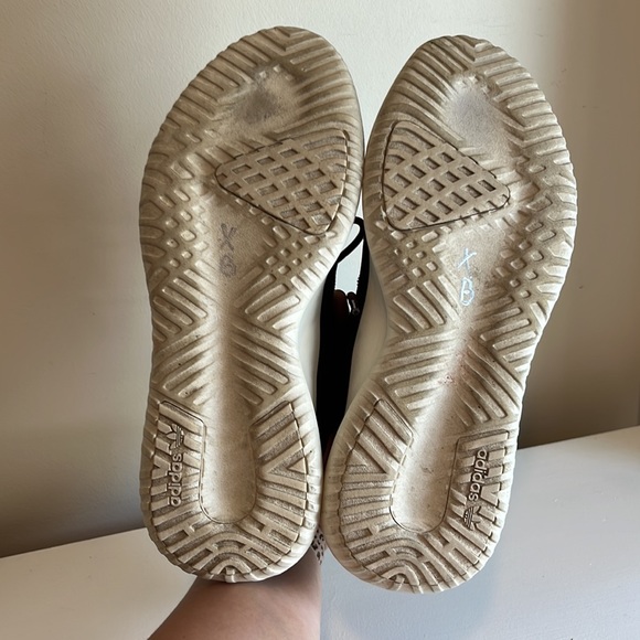 Adidas Women's Tubular Shadow Maroon Running Shoes Size 7 - Picture 7 of 10